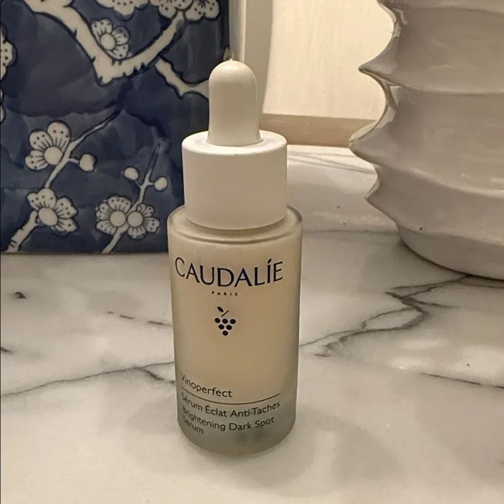 Caudalie Vinoperfect Dark Spot Serum 30ml